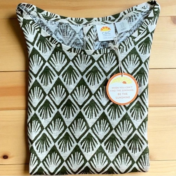 New C&C California Olive and Cream 100% Linen Leaf Print Top Blouse Medium - Picture 1 of 9